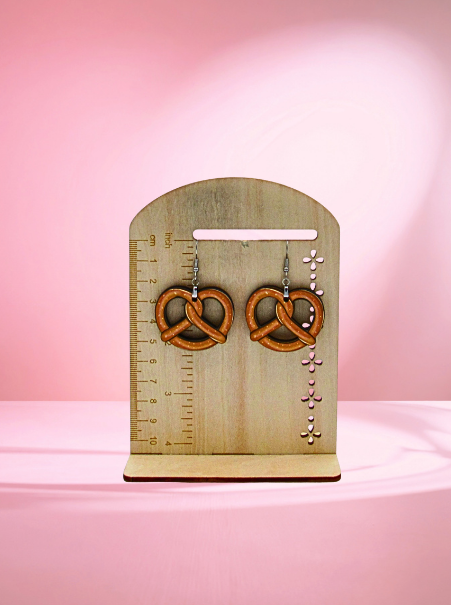 MDF- Pretzel Shaped Sublimated Badge Reel