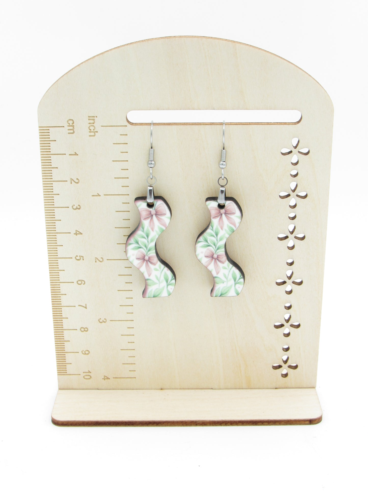 Floral Curvy Sublimation Earrings, Wavy MDF Wood Dangle Earrings, 1.5 Inch Botanical Flower Jewelry