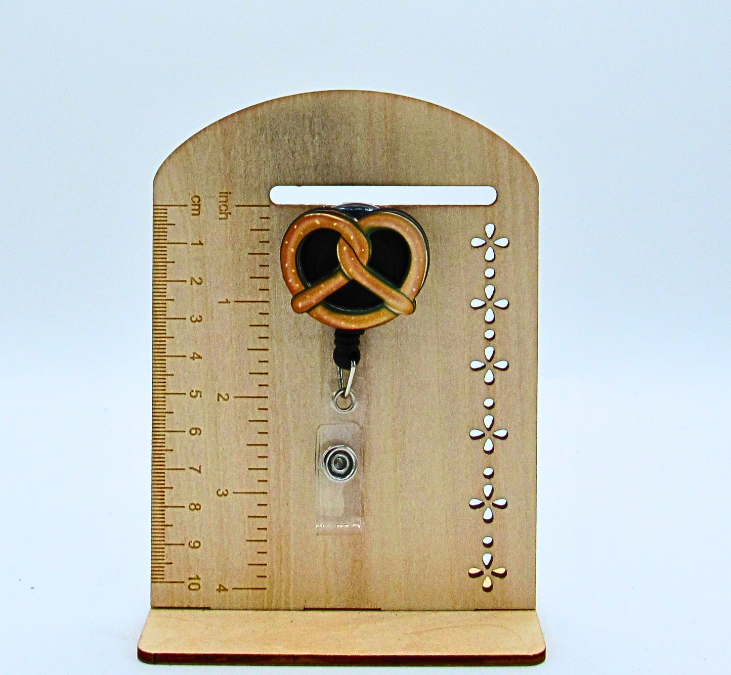 MDF- Pretzel Shaped Sublimated Badge Reel