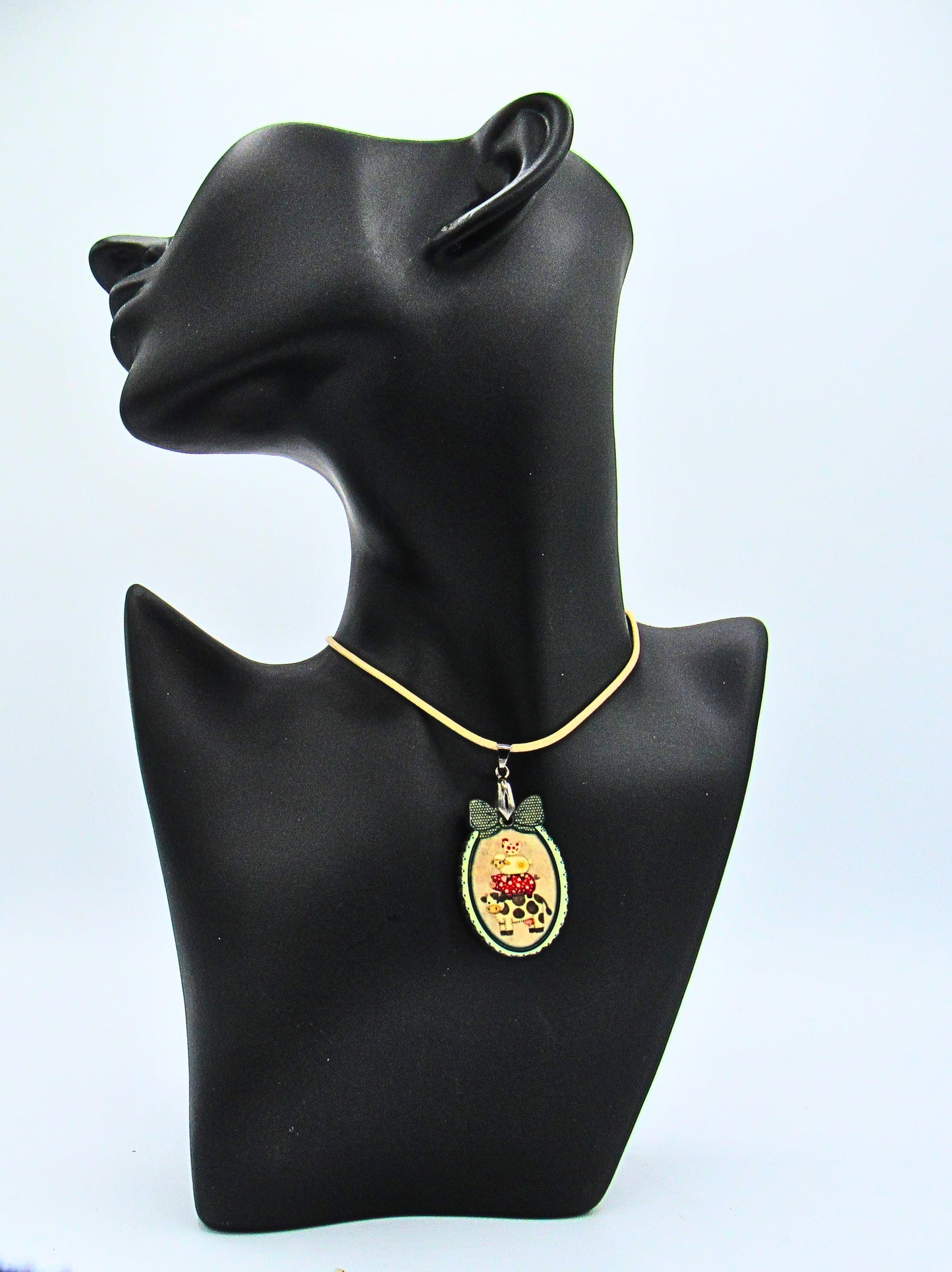 MDF-Scalloped Frame With Bow Shaped Childs Sublimated Necklace