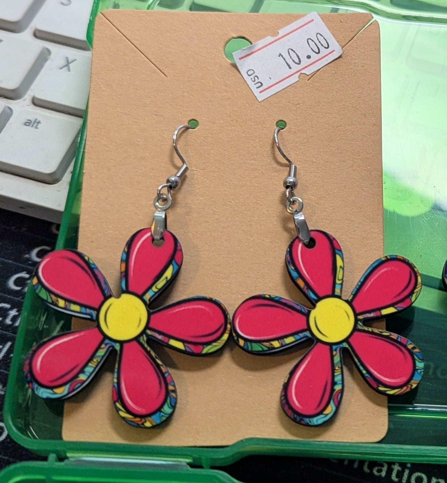 1 1/2 inch Hippie Flower Shaped Earrings