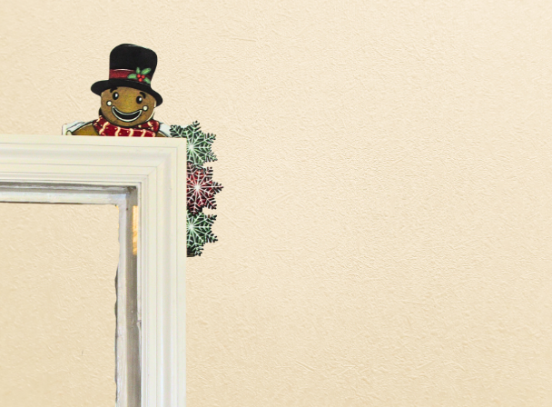 Gingerbread Man Shaped Sublimated Corner Sitter